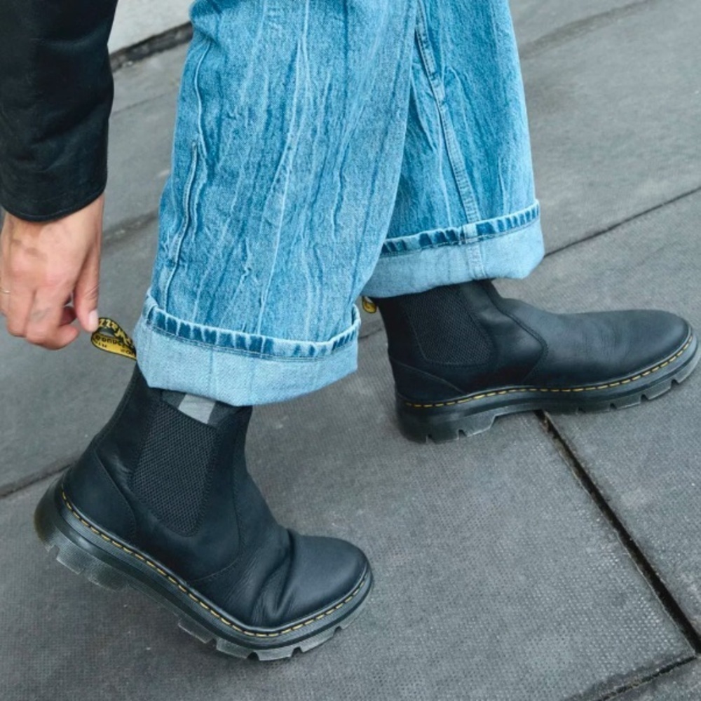 Dr.‎ Marten’s Embury Leather Casual Chelsea Boot Wyoming Black 6